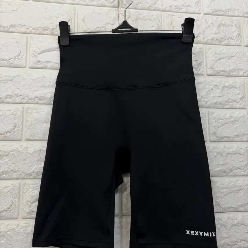 [BUNJANG] Xexymix 3/4 Length Leggings - Medium / 젝시믹스 3부 레깅스 M