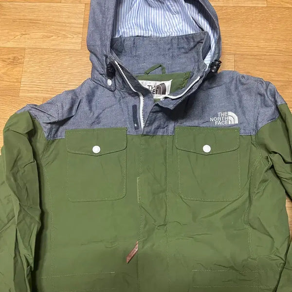 [BUNJANG] The North Face Pocket Hood Windbreaker Jacket Size 100 / 노스페이스 포켓 후드 바람막이 자켓 100사이즈