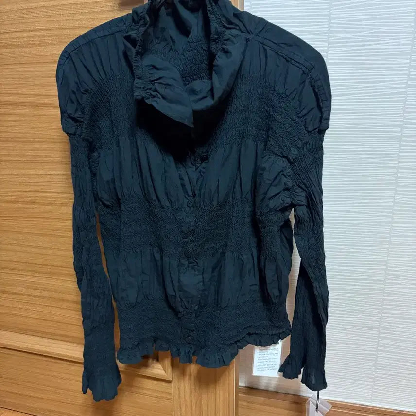 [BUNJANG] Issey Miyake August Shrink Cardigan Black / 이세미야케 미 8월 슈링크 가디건 블랙