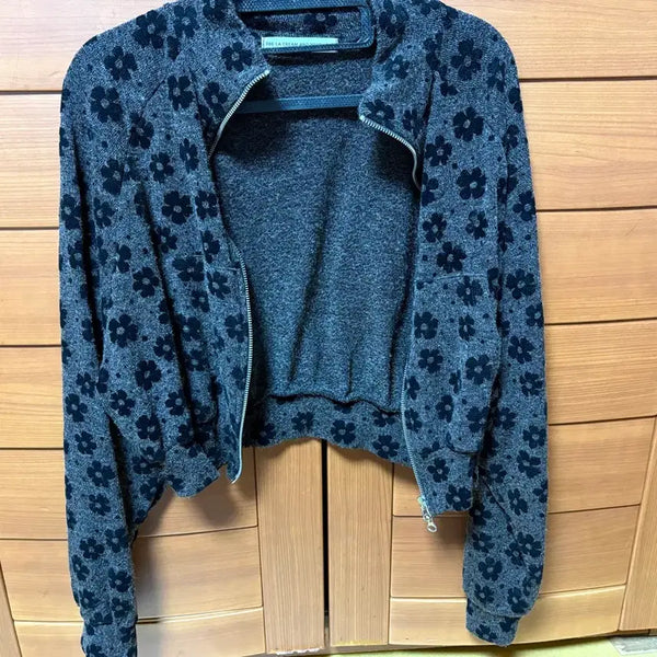 [BUNJANG] Cropped Two-Way Zip-Up Jacket / 크롭 투웨이 집업