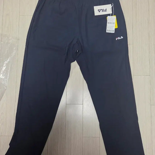 [BUNJANG] Fila Training Pants Navy / (새상품)+(배송비 무료)휠라 트레이닝 바지 네이비