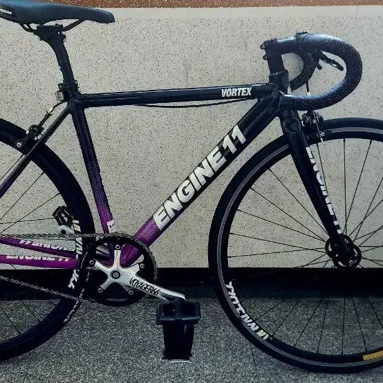 [BUNJANG] Engine11 Vortex Fixie Black/Purple M Size / 엔진11 볼텍스 픽시 블랙/퍼플 M사이즈 판매합니다(안장 새거 교체 /바테잎 상태좋아요)