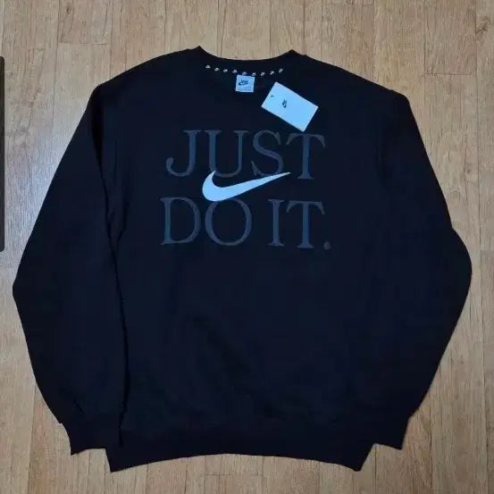 [BUNJANG] Nike Just Do It Fleece Functional Sweatshirt - Black (110) / (택 있는 새옷) 나이키 저스트두잇 부드러운 기모 기능성 맨투맨, 110, 검정색