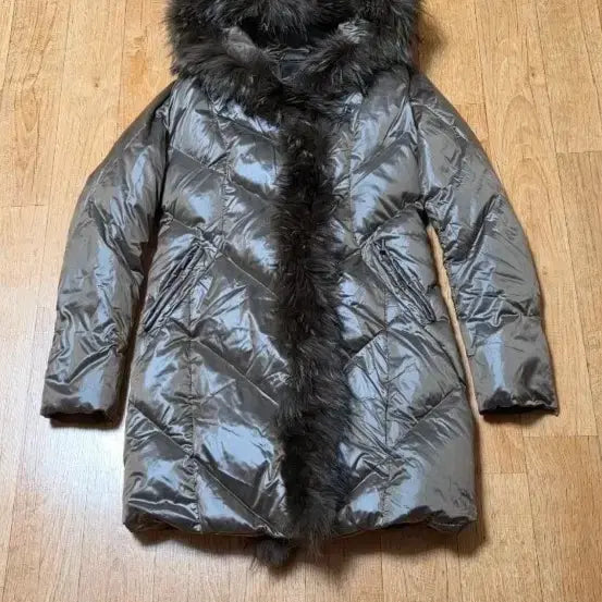 [BUNJANG] Minimum Waterproof Quilted Glossy Duck Down Hooded Fur Padded Long Padding - Brown (Women's Size 55) / (최상급) 미니멈 방수 퀼팅 유광 덕다운 후드 퍼 우븐 롱패딩, 55사이즈, 브라운색