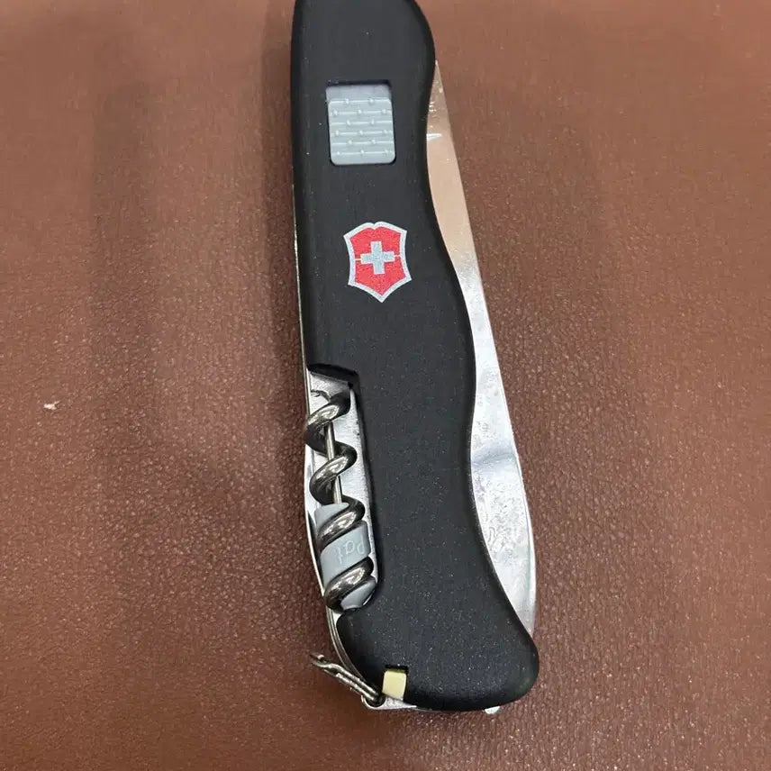 [BUNJANG] Victorinox 111mm Large Multitool MacGyver Knife / 빅토리녹스 111mm 라지멀티툴 맥가이버칼