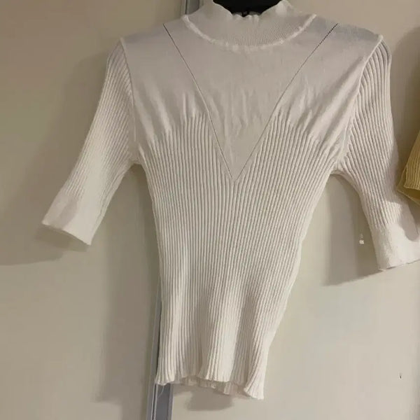[BUNJANG] Ribbed Neck Knit Ivory / 수입의류) 아이보리 골지넥 니트