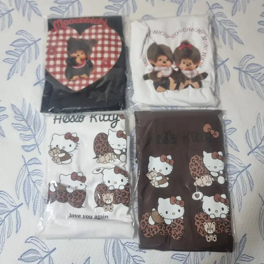 [BUNJANG] Hello Kitty x Monchhichi Short Sleeve T-Shirt Set (4 Types) / 헬로키티와 몽치치 반팔 티셔츠 4종