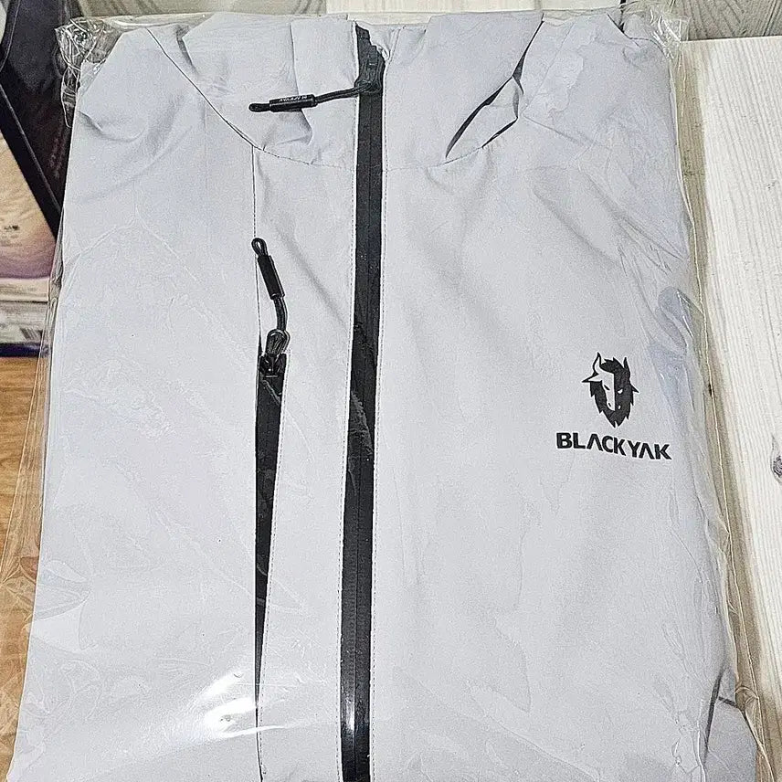 [BUNJANG] Black Yak Men's Windbreaker Jacket / (L)블랙야크 남성 바람막이 2L 방풍 방수 자켓 100 고어텍스 코오롱 노스페이스