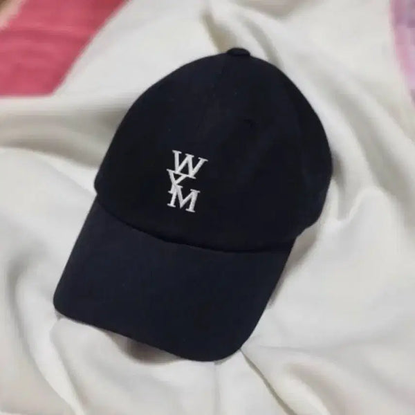 [BUNJANG] WooYoungmi Logo Black Cap / 중고)우영미 로고 WYM 블랙 볼캡