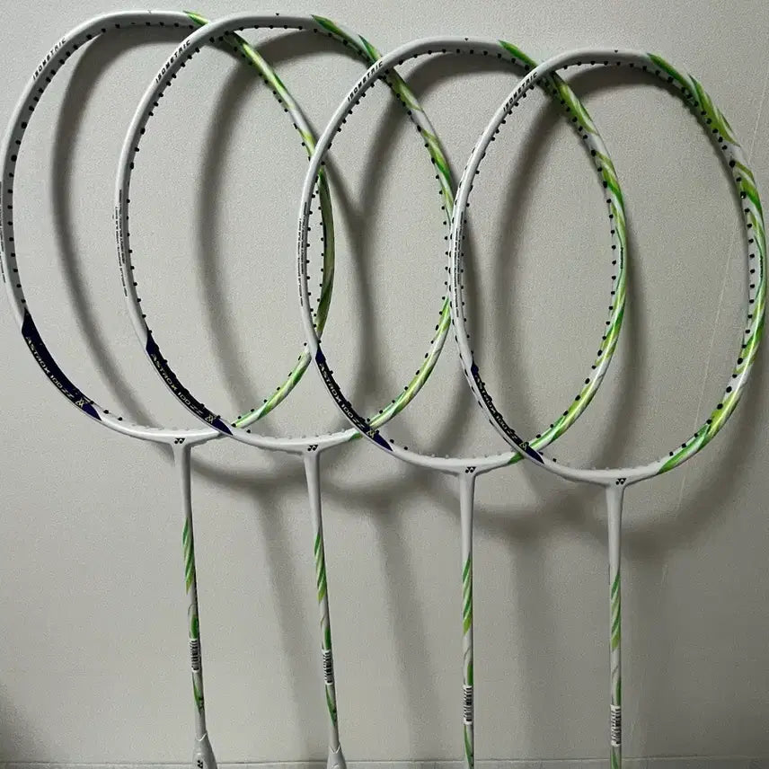[BUNJANG] Astrox 100ZZ Badminton Racket / 아스트록스100zz va
