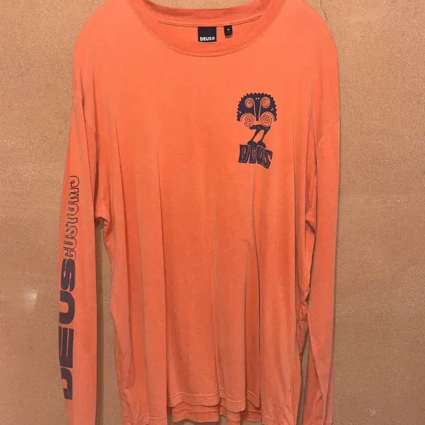 [BUNJANG] Deus Ex Machina Orange Long Sleeve T-Shirt / 데우스 엑스 마키나 오렌지 롱슬리브 긴팔 티셔츠