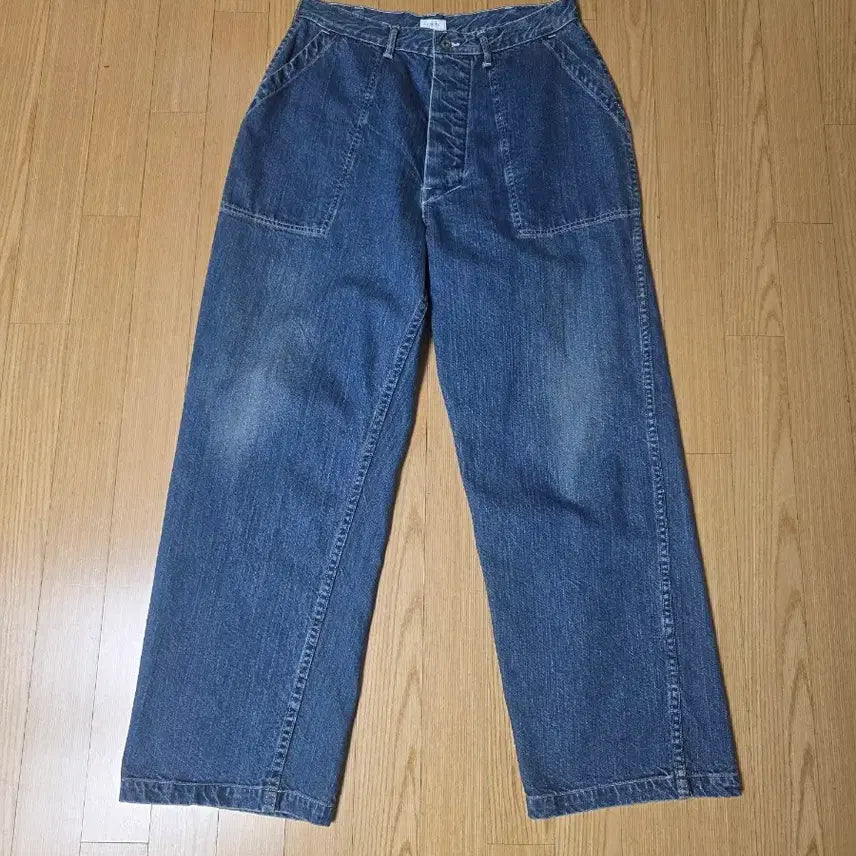 [BUNJANG] CIOTA Denim Baker Pants Medium Dark Blue Size 5 / 시오타 데님 베이커 팬츠 미디엄 다크 블루 데미지 5 사이즈