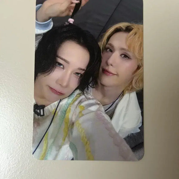 [BUNJANG] Xlov Igijigo Umuti&Rui Barbies Photocard / 엑스러브 Xlov 이고지고 우무티 루이 바비즈 포토카드