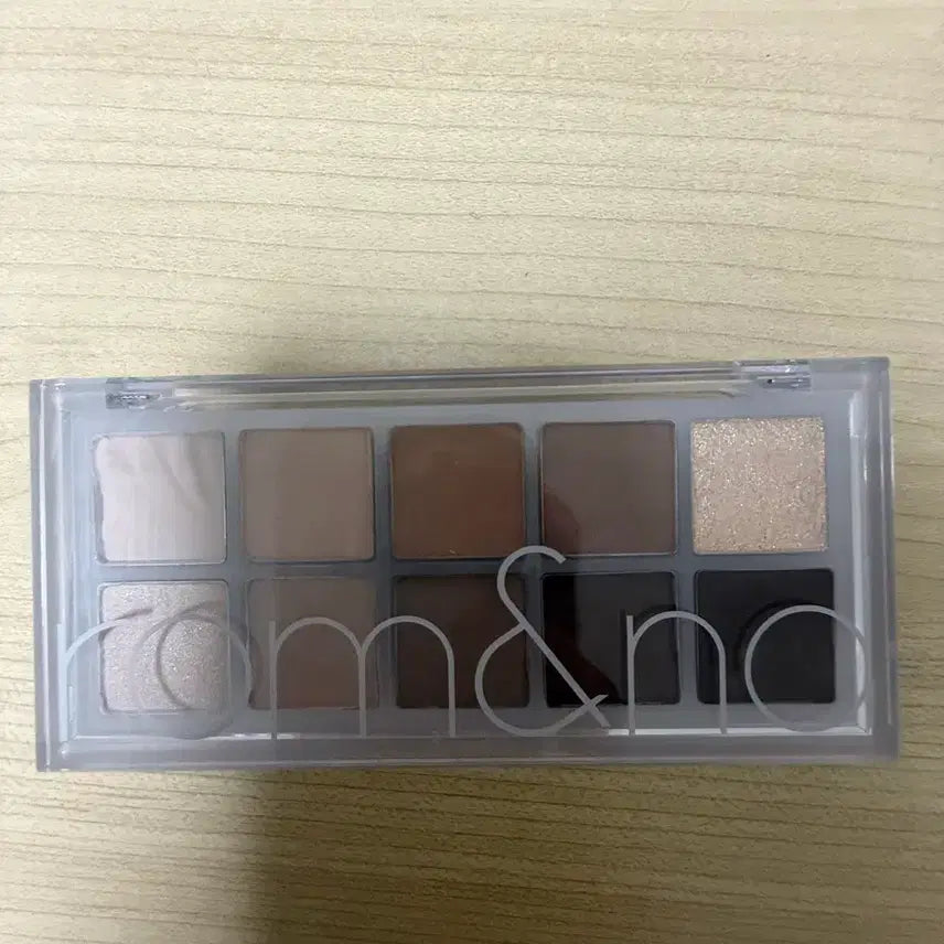[BUNJANG] Rom&nd Eyeshadow Palette 12 Sandy Brown Garden / 롬앤 아이섀도우 팔레트 12 샌디드 브리즈 가든