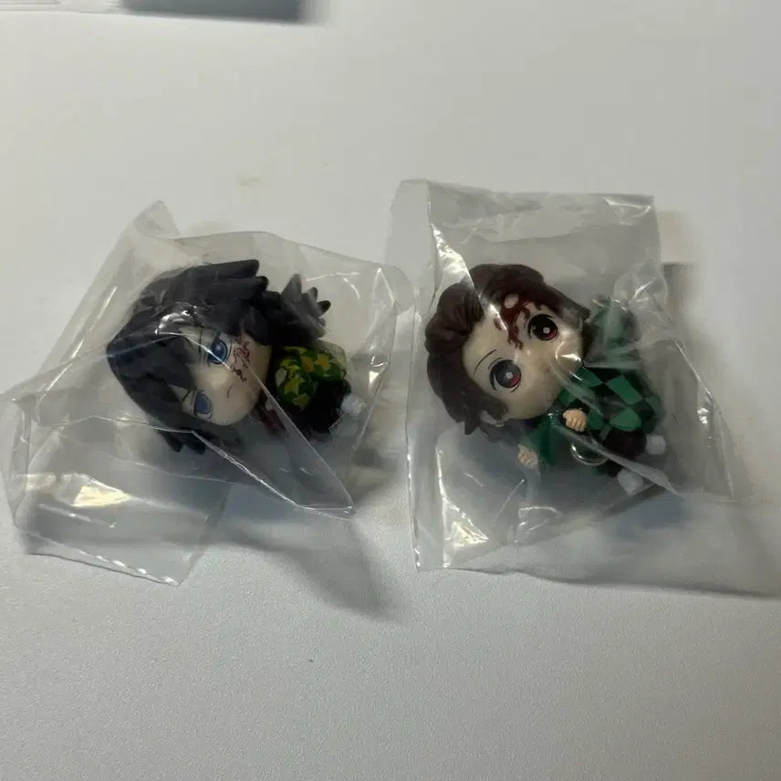 [BUNJANG] Demon Slayer Giyu Tanjiro Bundle / 귀멸의 칼날 대롱가챠 기유 탄지로 일괄