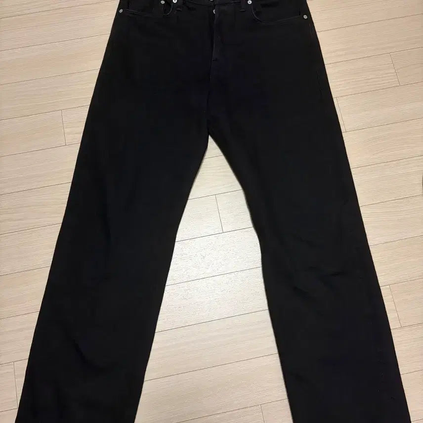 [BUNJANG] Woodb Selvage Regular Black Denim (Size 3) / [3] 우드비 셀비지 레귤러 블랙 데님