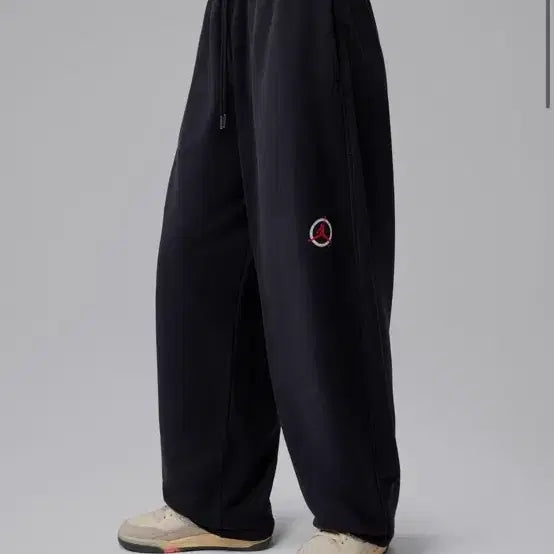 [BUNJANG] Jordan Brand Track Pants (M Size) / 조던 팬츠 미개봉m