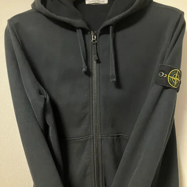 [BUNJANG] Stone Island Black Hooded Zip-Up Jacket L / 스톤아일랜드 후드집업 L