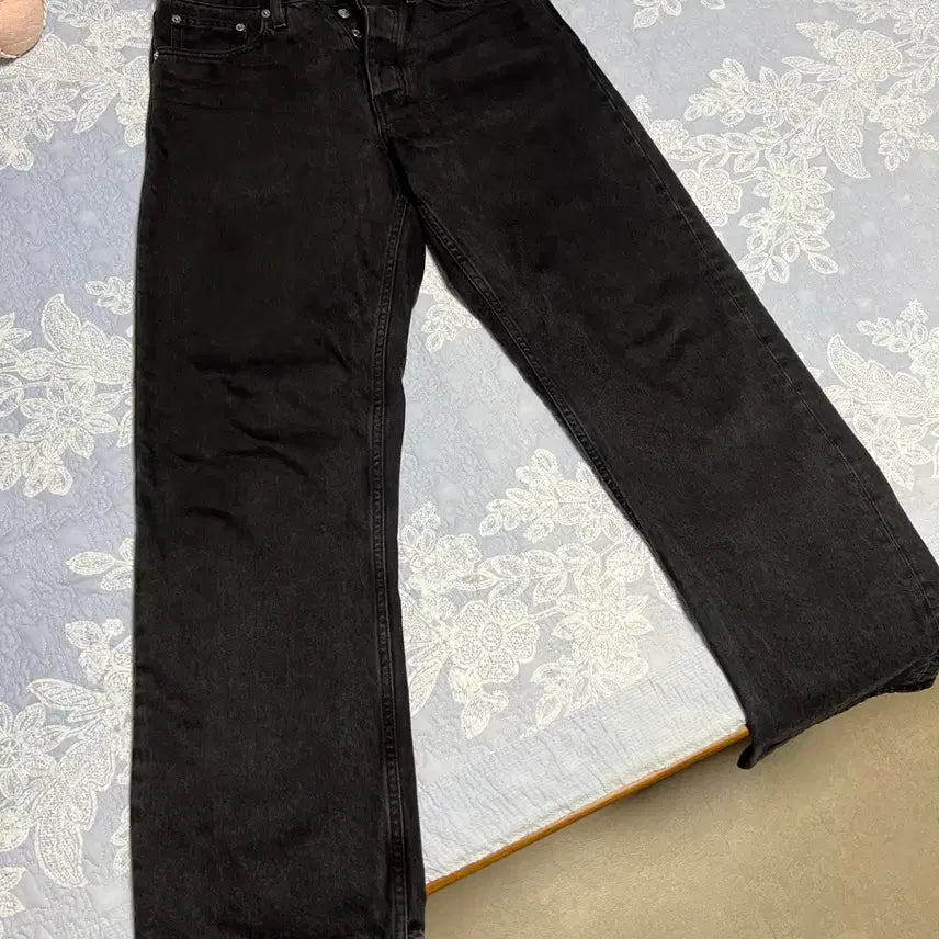 [BUNJANG] Sunflower Loose Fit Jeans 31/32 / 선플라워 루즈진 31/32