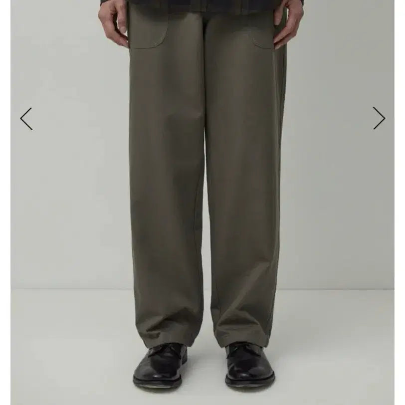 [BUNJANG] Roughside Signature Elastic Fatigue Pants (Mud/Size 3) / 러프사이드 시그니처 엘라스틱 퍼티그 팬츠 (머드/3)