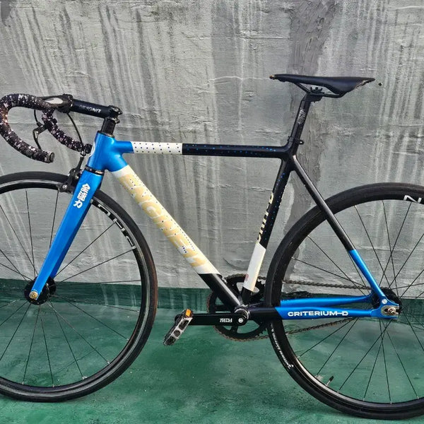 [BUNJANG] Engine 11 Blueskin Track Bike / 엔진 11 블루스킨 판/대