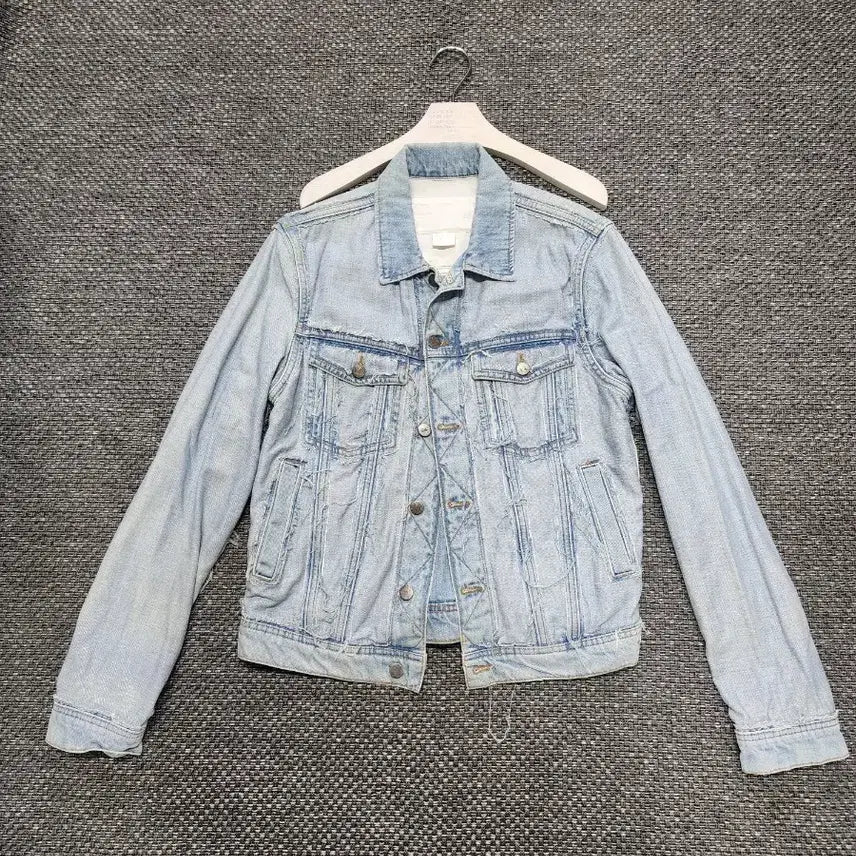 [BUNJANG] Maison Margiela x H&M Denim Jacket Light Blue Size M / 메종 마르지엘라 x H&M 데님 자켓 연청 M사이즈