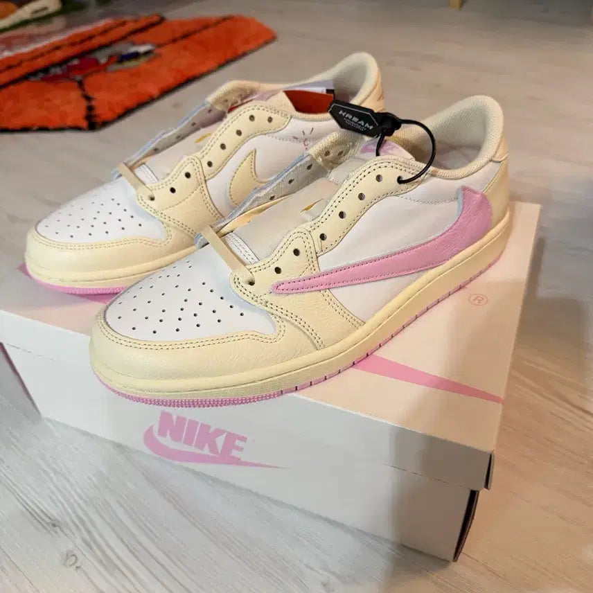 [BUNJANG] Nike Air Jordan Travis Scott "Shy Pink" / 조던 트래비스 스캇 샤이핑크