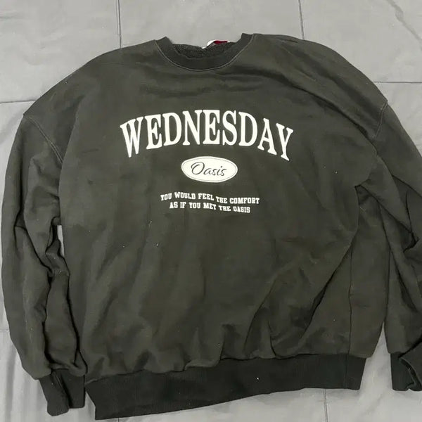 [BUNJANG] Wednesday Oasis Sweatshirt Black / 웬즈데이 오아시스 맨투맨 블랙