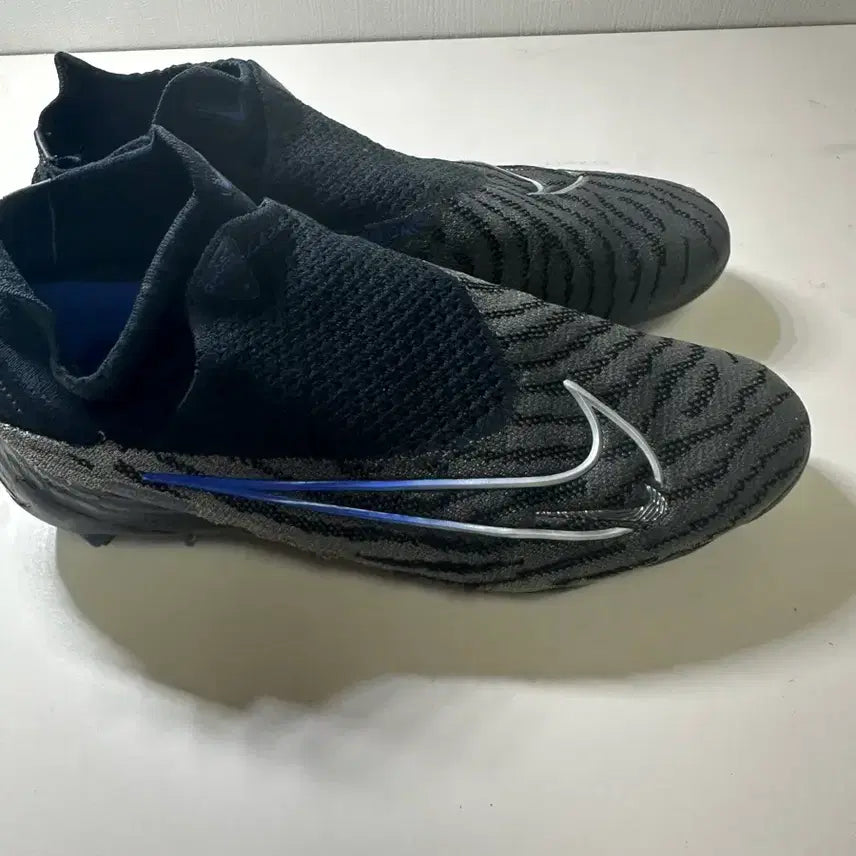 [BUNJANG] Nike Phantom GX Elite DF FG Soccer Cleats / 나이키 축구화 팬텀 GX 엘리트 DF FG 260mm 판매
