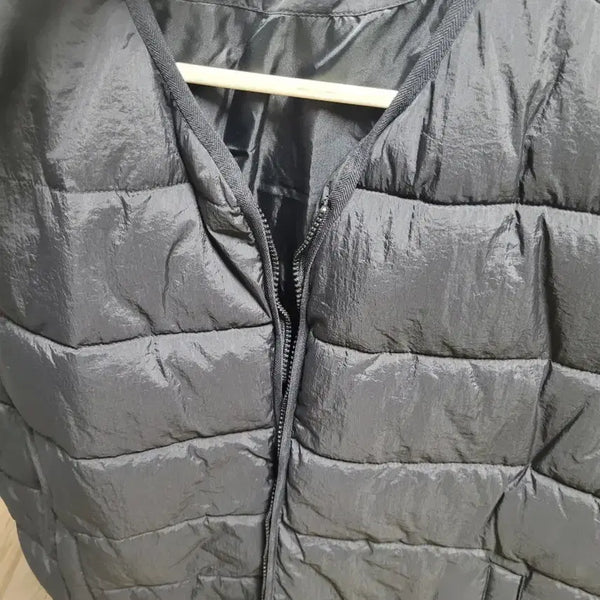[BUNJANG] Lightweight Padded Vest Black / 경량 패딩 조끼 검정