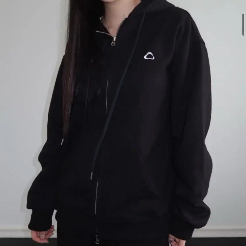 [BUNJANG] U Project Black Hood Zip-up Size 2 / 유프로젝트 후드집업 블랙 2사이즈
