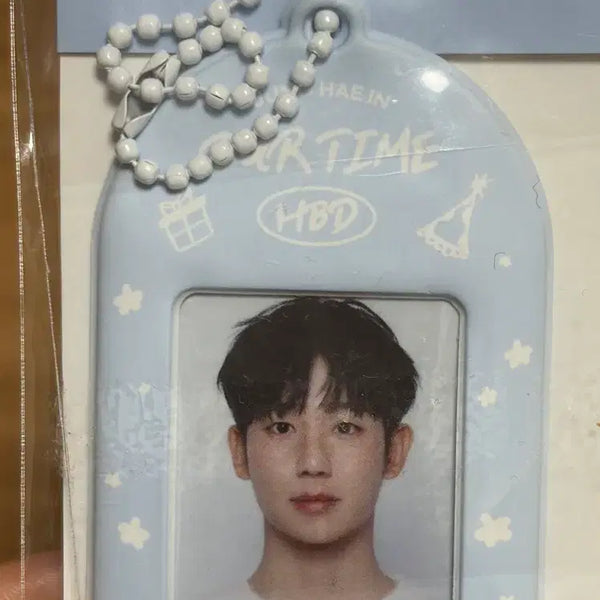 [BUNJANG] Jung Hae-in Photo Card & Holder Set / 정해인 증명사진/증사홀더 2종 (하늘색+노란색)