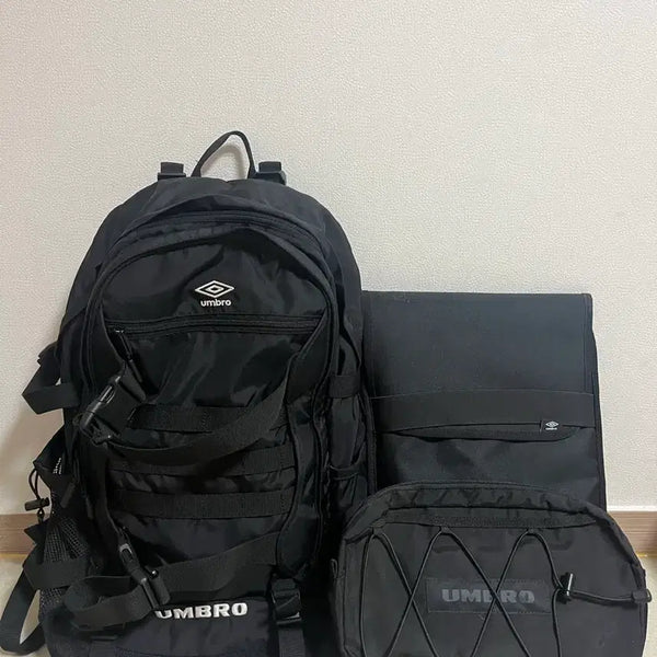 [BUNJANG] Umbro Backpack Set / 엄브로 백팩