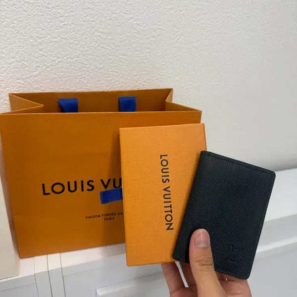 [BUNJANG] Louis Vuitton Taiga Organizer Wallet / (상태극상)루이비통 타이가 오거나이저 지갑