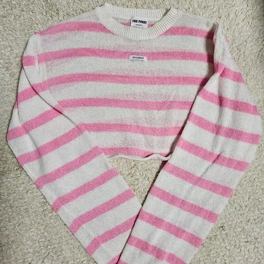 [BUNJANG] Pink Cropped Knit Sweater / 핑크 단카라크롭니트