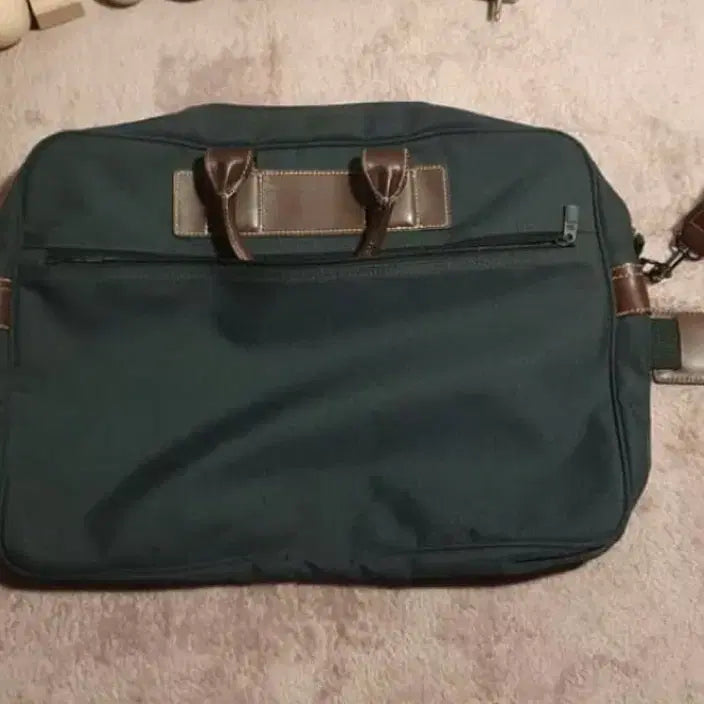 [BUNJANG] Issey Miyake Boston Shoulder Bag / 이세이 미야케(Issey Miyake) 보스턴 숄더백