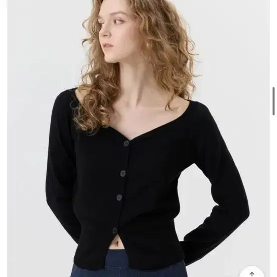 [BUNJANG] Lefer Orcher Off-Shoulder Knit Cardigan Black / 레페르 오르셰 오프숄더 니트 가디건 블랙 새상품 정가 9만7천