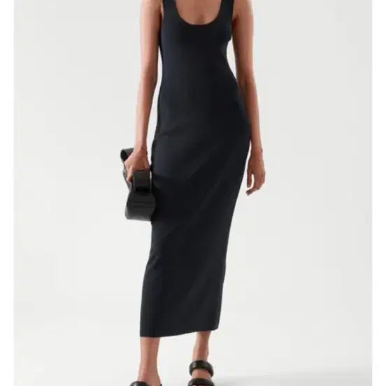 [BUNJANG] COS Knitted Midi Tube Dress / COS 코스 니티드 미디 튜브 드레스 L사이즈 새상품 정가 15만원