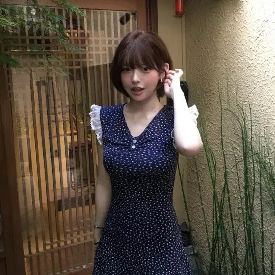 [BUNJANG] Momori Navy Daisy Dress / 모모리 momori navy daisy dress