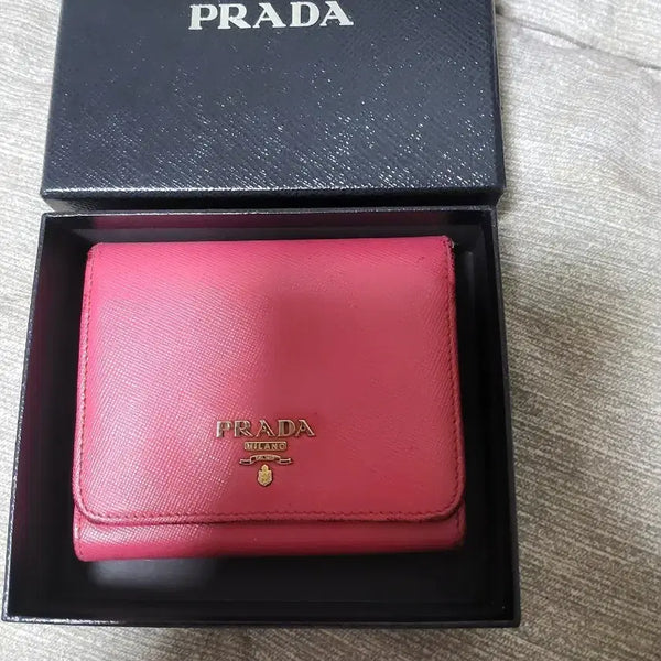 [BUNJANG] Prada Women's Wallet Pink / 프라다 여성 지갑 핑크