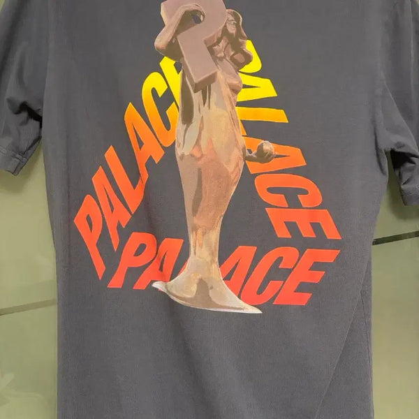 [BUNJANG] Palace Rolls P3 Navy T-Shirt / [M] 팔라스 롤스 P3 네이비