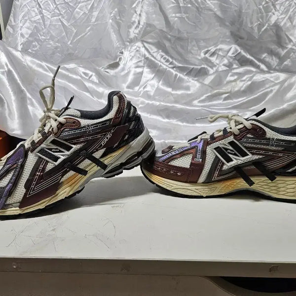 [BUNJANG] New Balance 1906A Dark Brown 270 / 뉴발란스 1906A 다크 브라운 270  새상품