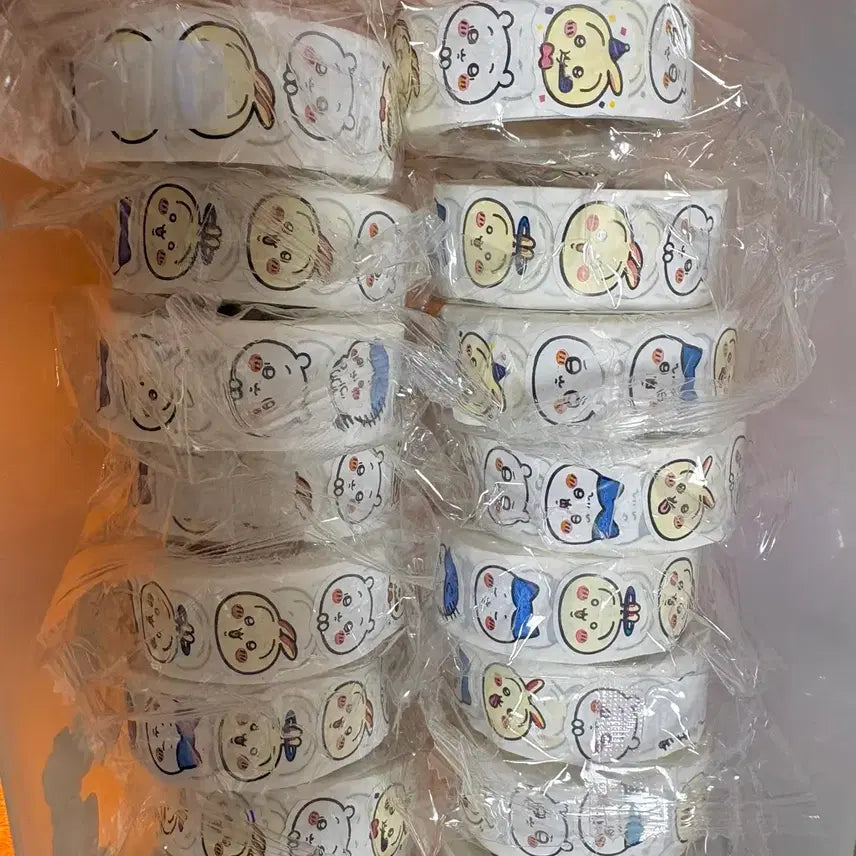 [BUNJANG] Cheekawa Rolled Stickers (500pcs per roll) / (개당) 먼작귀 치이카와 롤스티커 500p