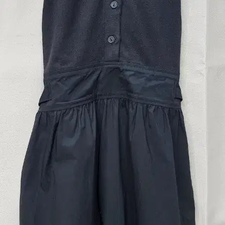 [BUNJANG] Theory Black Midi Dress Size 2 / 띠어리 블랙 원피스 2