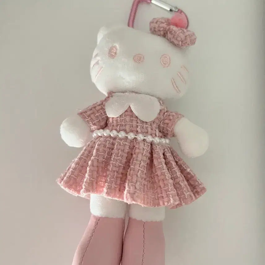 [BUNJANG] Hello Kitty Long Legs Plush Keychain / 헬로키티 롱다리 인형 키링
