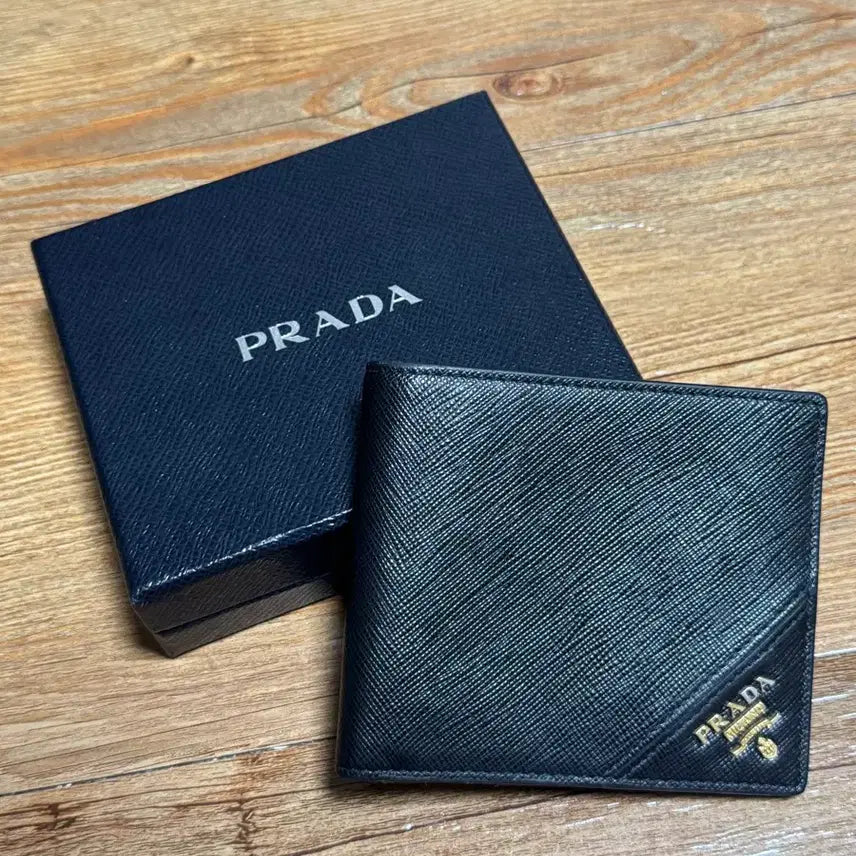 [BUNJANG] Prada Saffiano Bifold Wallet / 정품 프라다 반지갑