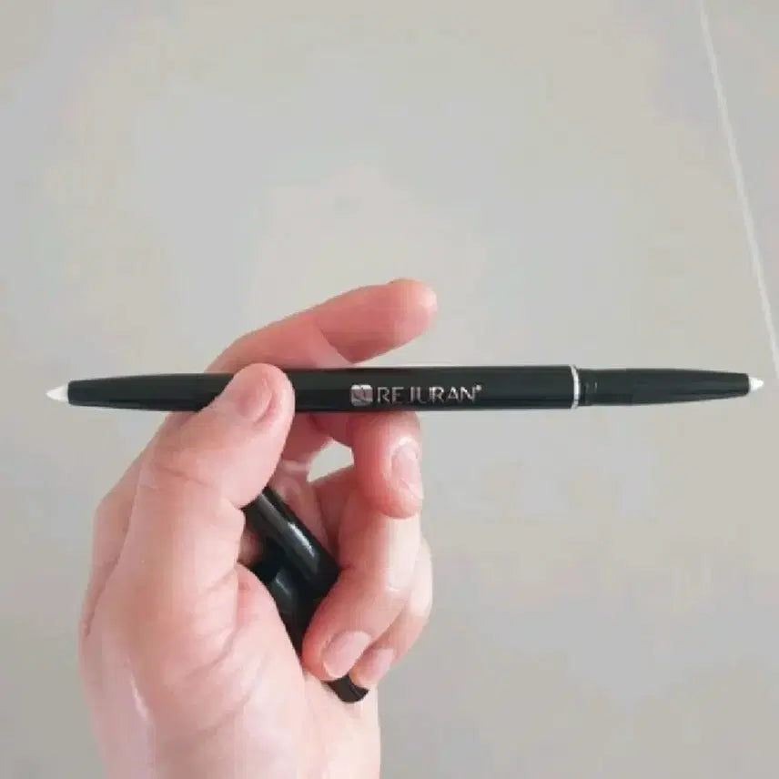 [BUNJANG] White Pencil Eye Pencil Eyeliner Brow / 새것 화이트펜슬 아이펜슬 아이라이너 브로우