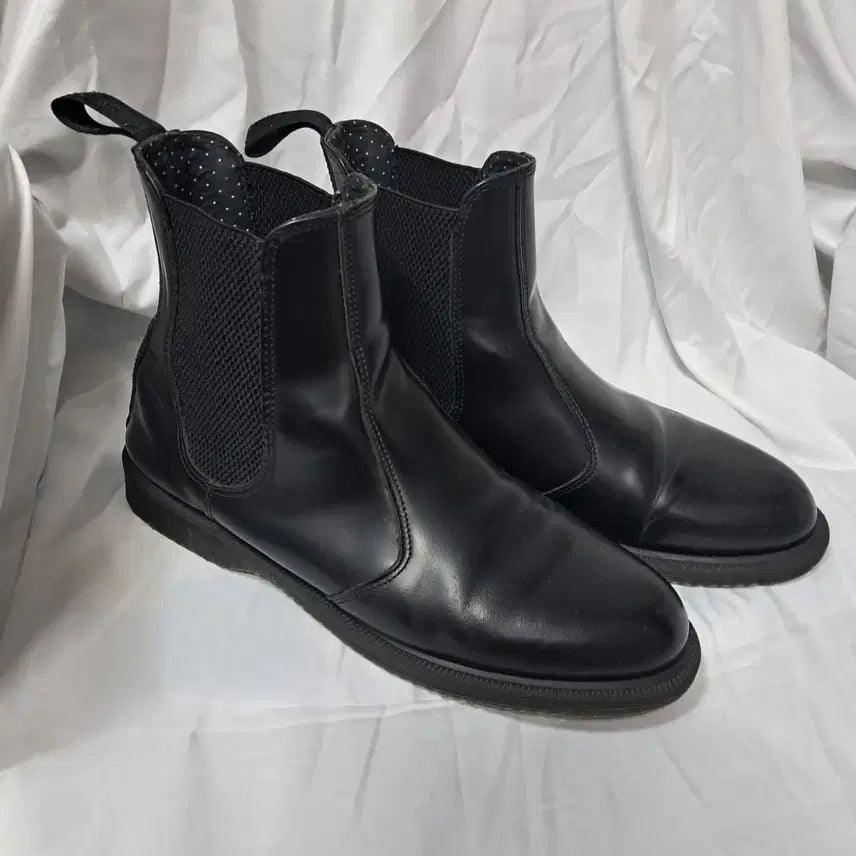 [BUNJANG] Dr. Martens Flora Chelsea Boots Black UK7 / [닥터마틴] 정품플로라 첼시부츠 블랙 UK7 260 남녀공용