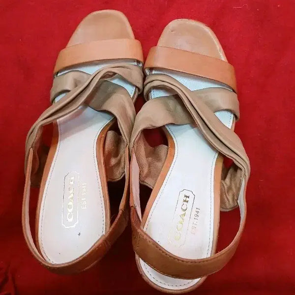[BUNJANG] Coach Beige Sandals / 코치 샌들 베이지