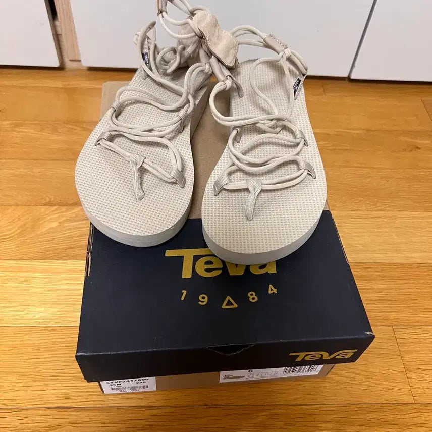 [BUNJANG] Teva Sandals / TEVA 테바 샌들